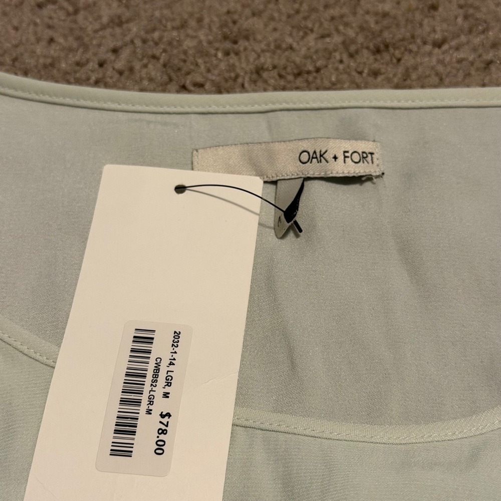 Oak + Fort Womens Blouse Tunic Light Green Sleeveless Layered‎ Back Cutout M NEW - Picture 5 of 9